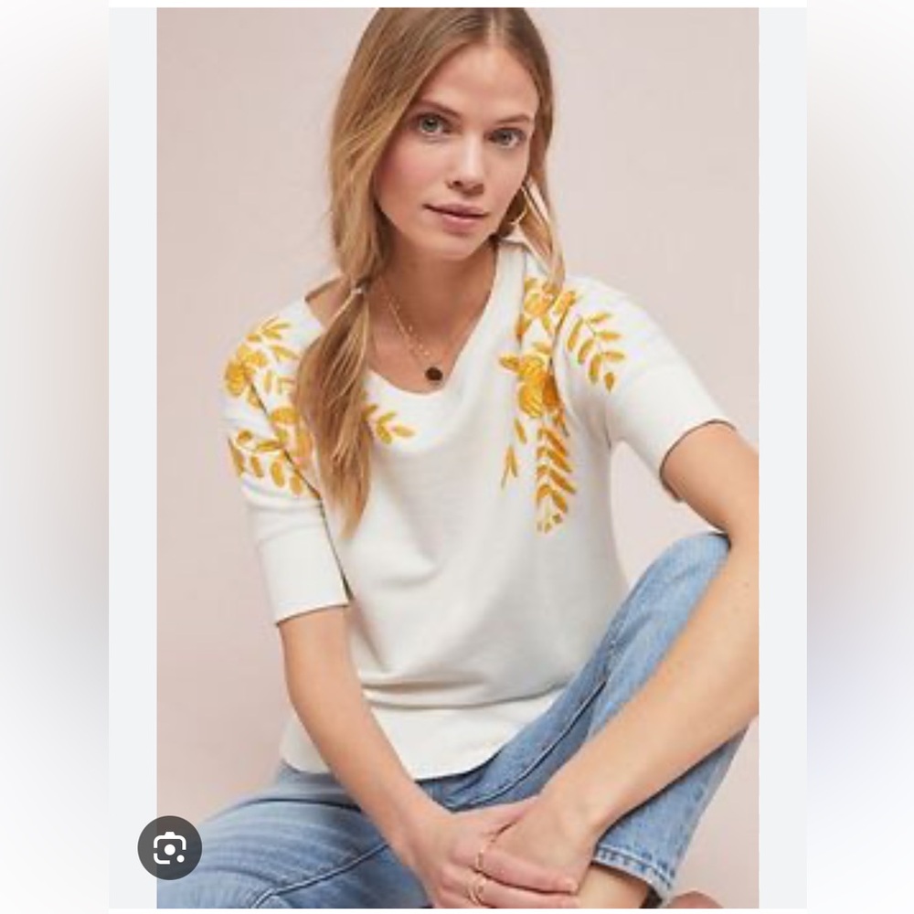 Maeve by Anthropologie gold floral embroidered short sleeve sweater